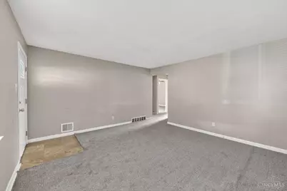1741 Gellenbeck Street, Cincinnati, OH 45205 - Photo 4