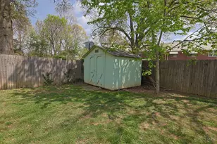 22 Avenell Ln, Green Hills, OH 45218 - Photo 26