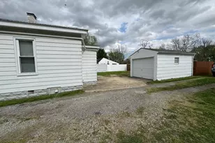 405 W Main St, Blanchester, OH 45107 - Photo 22