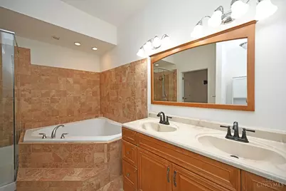 580 Howell Avenue, Cincinnati, OH 45220 - Photo 40