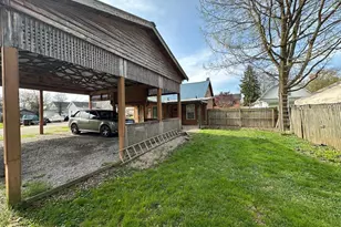 208 Walnut St, Williamsburg, OH 45176 - Photo 10