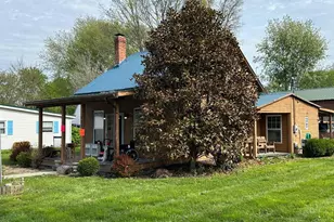 208 Walnut St, Williamsburg, OH 45176 - Photo 4