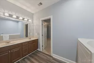 8038 Pinnacle Point Dr, West Chester, OH 45069 - Photo 26