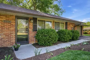 9226 Stephanie St, Centerville, OH 45458 - Photo 4