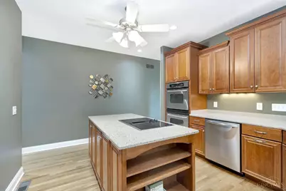 9959 Thoroughbred Lane, Springfield Township, OH 45231 - Photo 14