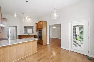 8239 Sweet Briar Ct, Liberty Township, OH 45044 - Photo 22