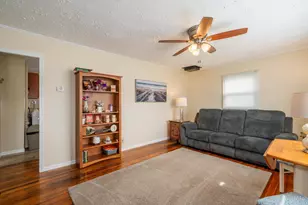 821 Old Main St, Miamisburg, OH 45342 - Photo 6