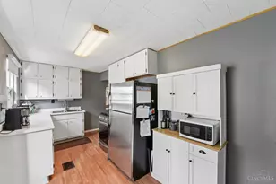8321 Marley St, Cincinnati, OH 45216 - Photo 6