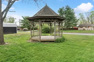 626 W Crescent Dr, Carlisle, OH 45005 - Photo 40