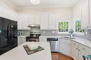 9491 Carriage Run Cir, Deerfield Township, OH 45140 - Photo 12