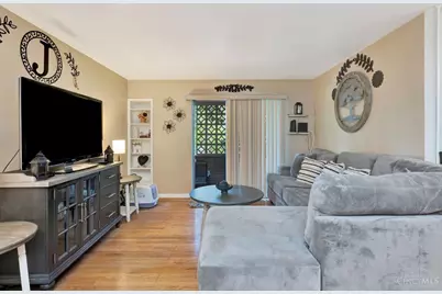 1546 Beacon Street, Cincinnati, OH 45230 - Photo 10