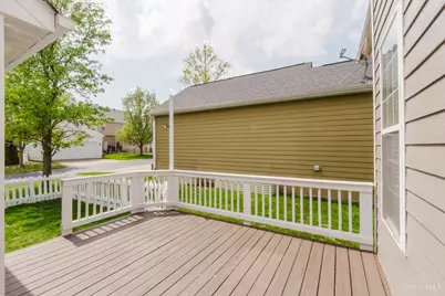 9656 Olde  Georgetown Way, Centerville, OH 45458 - Photo 36