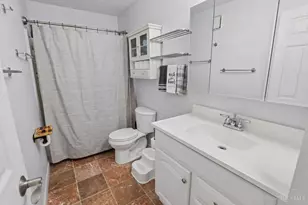 1270 Deblin Dr, Miami Township, OH 45150 - Photo 14