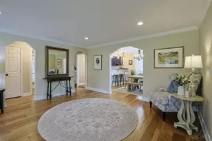 6014 Cherokee Dr, Madeira, OH 45243 - Photo 6