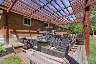 5655 Midforest Ln, Cincinnati, OH 45233 - Photo 20