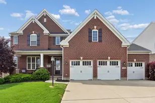 9346 Gardenside Ln, Loveland, OH 45140 - Photo 1