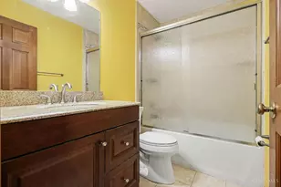 914 Cedar Park Dr, Delhi Township, OH 45233 - Photo 18
