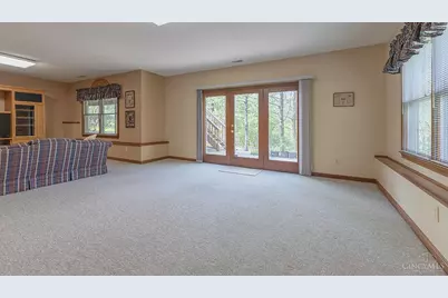 7403 Ridge Meadow Court, West Chester, OH 45069 - Photo 30