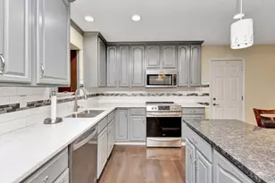 9380 Arnold Ln, Symmes Township, OH 45140 - Photo 10