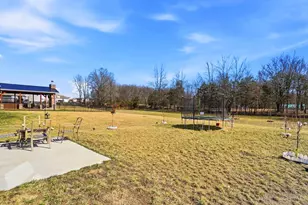 1716 Parkfield Wy, Goshen, OH 45122 - Photo 36