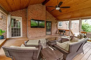 2475 Pond Run Ave, Anderson Township, OH 45244 - Photo 4