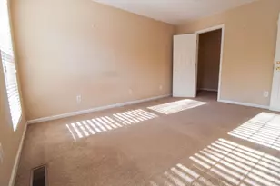 2531 Ravine St, Cincinnati, OH 45219 - Photo 14