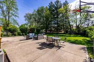 1046 Fashion Ave, Delhi Township, OH 45238 - Photo 4