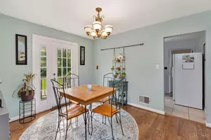 1046 Fashion Ave, Delhi Township, OH 45238 - Photo 10