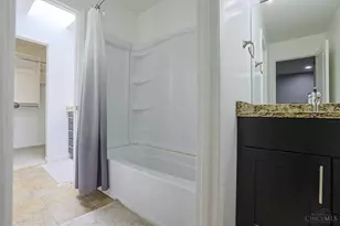 9864 Timbers Dr, Blue Ash, OH 45242 - Photo 22
