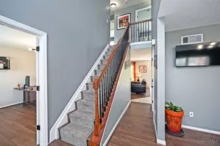 8799 Woolstone Ct, Hamilton Township, OH 45039 - Photo 4