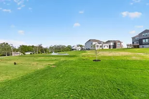 8166 Moonstone Dr, West Chester, OH 45241 - Photo 62