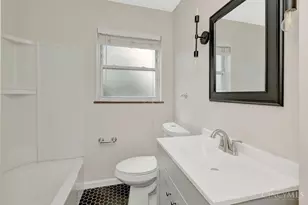 409 Home Ave, Lockland, OH 45215 - Photo 12