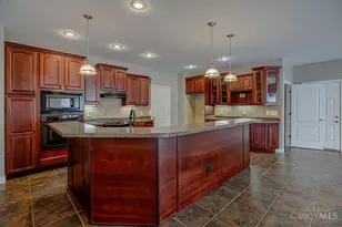 218 Random Dr, Hamilton, OH 45013 - Photo 4