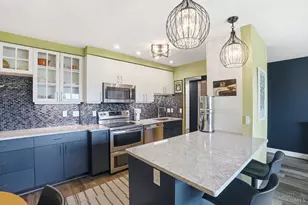 2200 Victory Pkwy, Cincinnati, OH 45206 - Photo 16