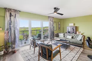 2200 Victory Pkwy, Cincinnati, OH 45206 - Photo 8