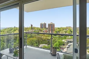 2200 Victory Pkwy, Cincinnati, OH 45206 - Photo 12