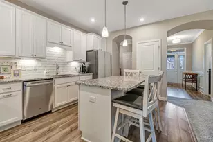 1358 Brookchase Cir, Hamilton Township, OH 45039 - Photo 6