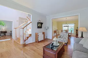 1448 E Stoker Ct, Miami Township, OH 45140 - Photo 8