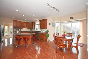 7434 Foxchase Dr, West Chester, OH 45069 - Photo 16