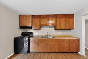 2088 N Teralta Cir, Cincinnati, OH 45211 - Photo 14