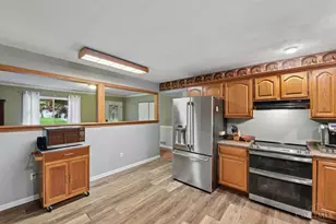 5881 Wade Rd, Miami Township, OH 45150 - Photo 10