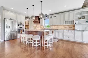 4966 Whispering Creek Ct, Hamilton Township, OH 45039 - Photo 12
