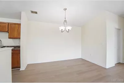 7372 Ridgepoint Drive #10, Anderson Township, OH 45230 - Photo 12