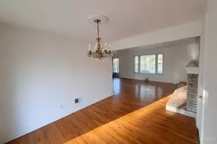 2175 Carlsbory Dr, Springfield Township, OH 45231 - Photo 6