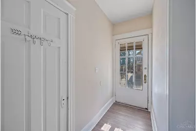 816 Windham Avenue, Cincinnati, OH 45229 - Photo 4