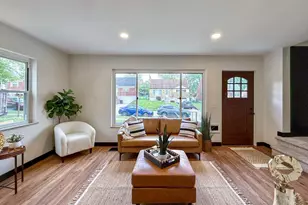 3645 Edgebrook Dr, Green Township, OH 45248 - Photo 8