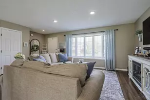 6238 Chablis Dr, Liberty Township, OH 45011 - Photo 8