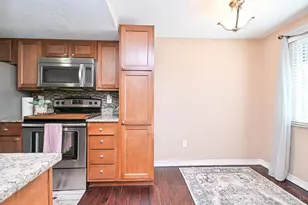 465 Vancover Ct, Union Township, OH 45244 - Photo 8