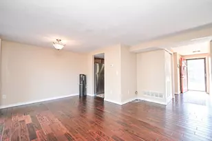 465 Vancover Ct, Union Township, OH 45244 - Photo 12