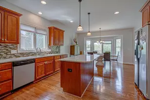 3310 Fox Run Dr, Ross Township, OH 45013 - Photo 10